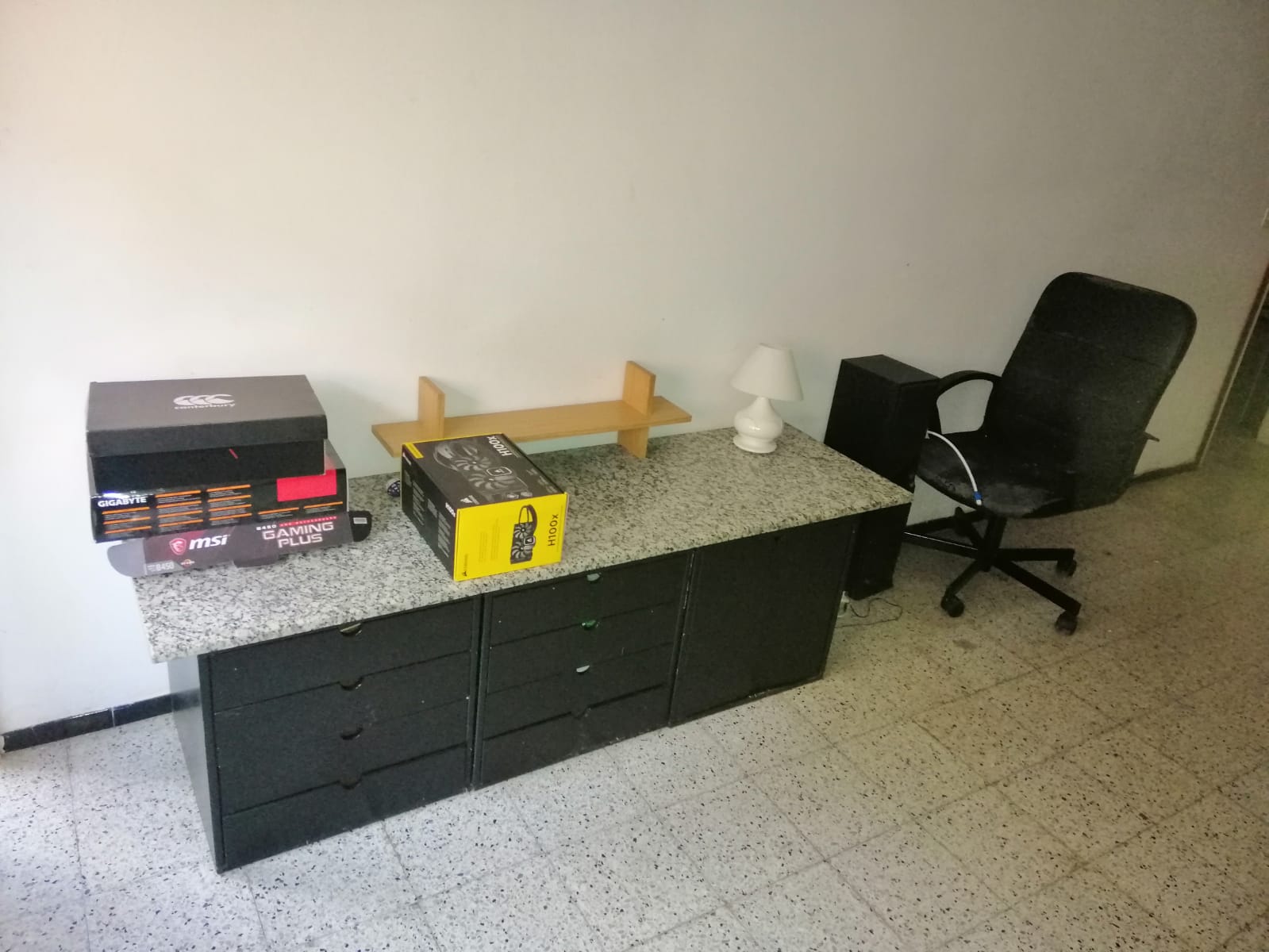 Servicios personalizados de vaciado de pisos en Catral con EcoServeis a tu alcance